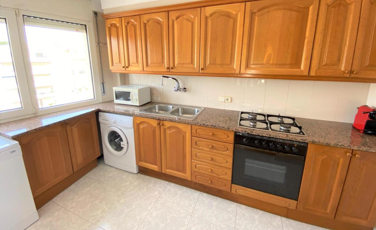 Apartaments Club Nautic L' Escala المظهر الخارجي الصورة