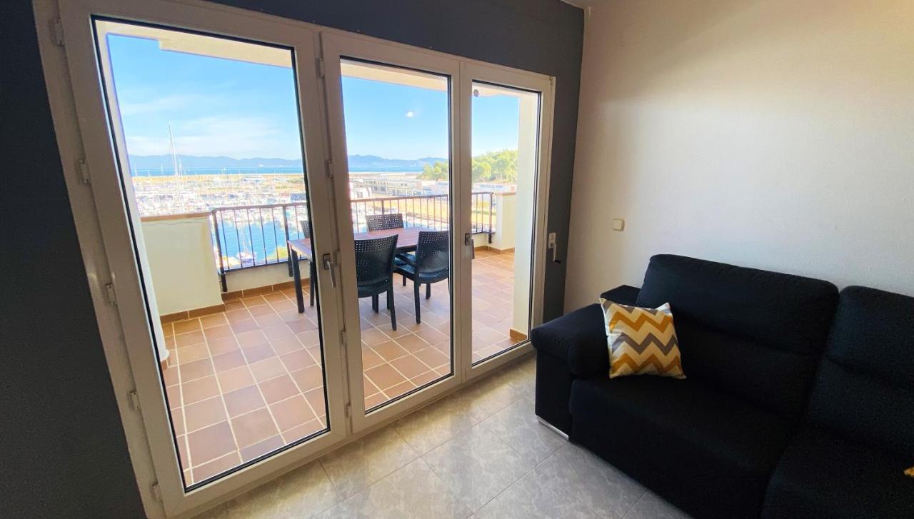 Apartaments Club Nautic L' Escala المظهر الخارجي الصورة
